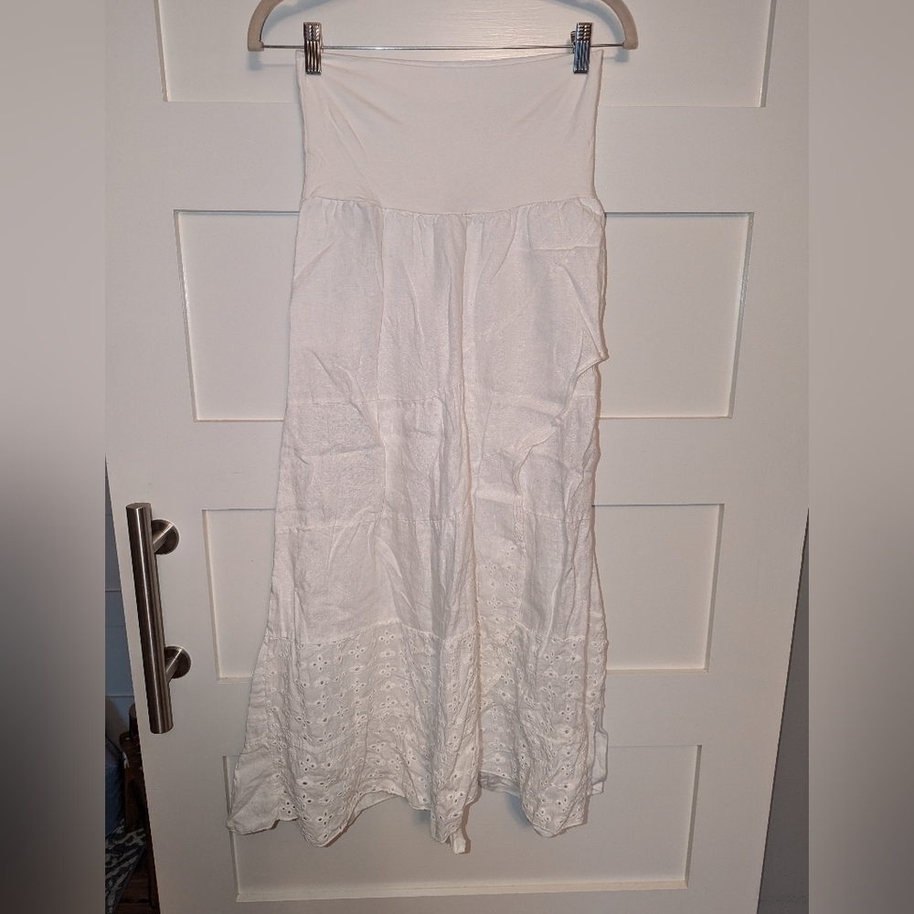Laura Bianchi Linen faux wrap white skirt size large. White linen skirt.